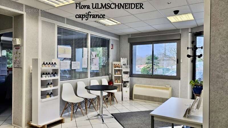 Commerce à RUFFIEUX