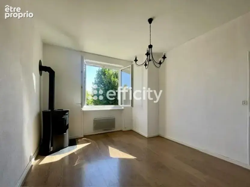 Maison 4 pièces 95 m² à vendre à Saint-Rambert-D'albon (26140) - photo 4