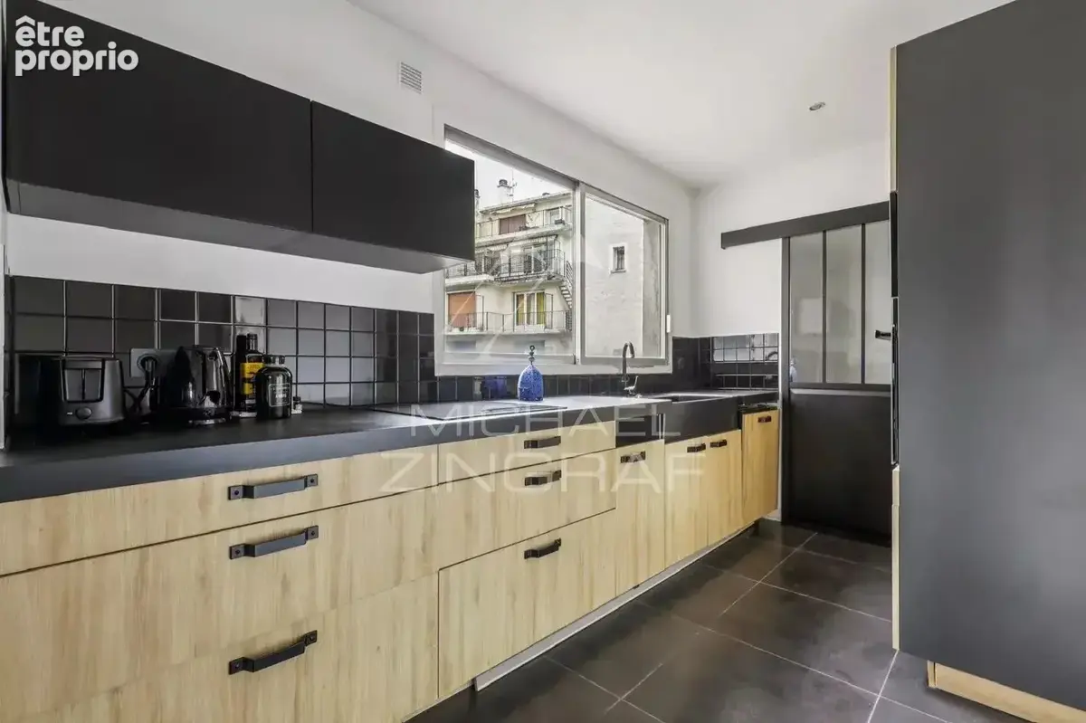 A vendre - 2 Chambres - Exelmans - Balcon - photo 8