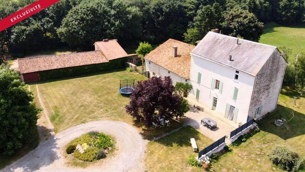 Maison 146m² à saint-gaudent - photo 2