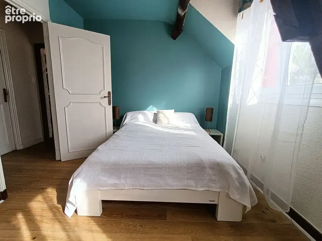 Propriété de 220m2 avec garage et piscine - photo 14
