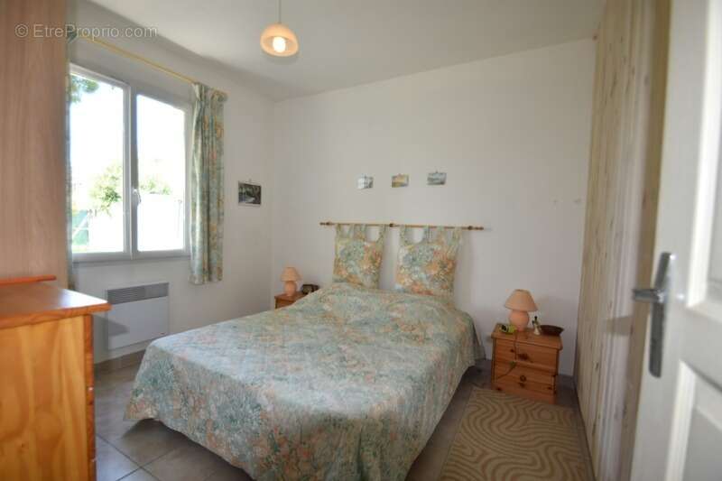 Maison à LA BREE-LES-BAINS