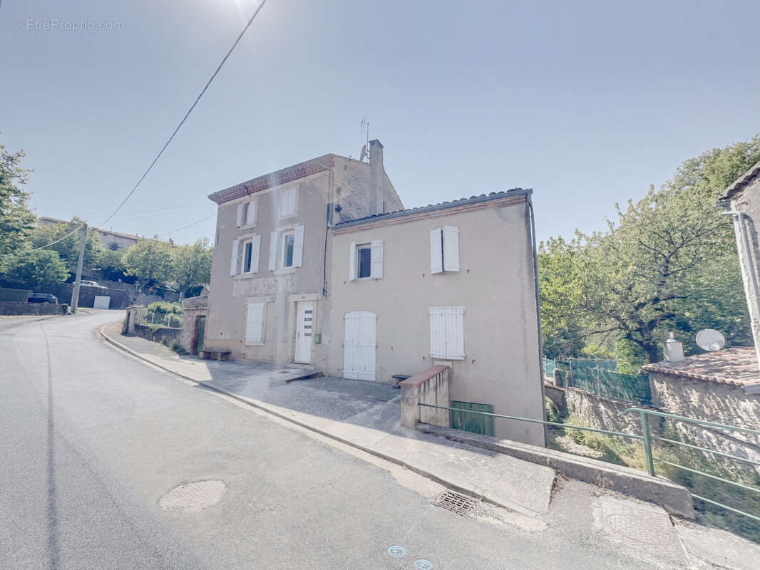 Grande Maison rénovée 175 m2 avec jardin ! - photo 12