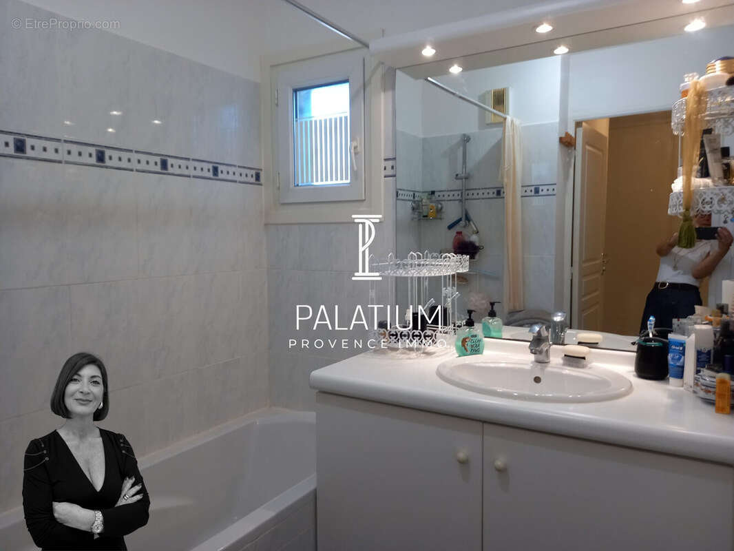 Appartement à SALON-DE-PROVENCE