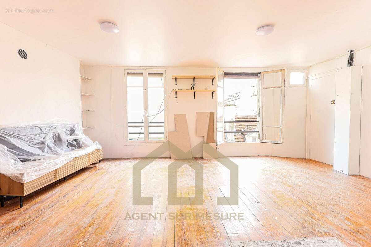 Appartement à PARIS-11E
