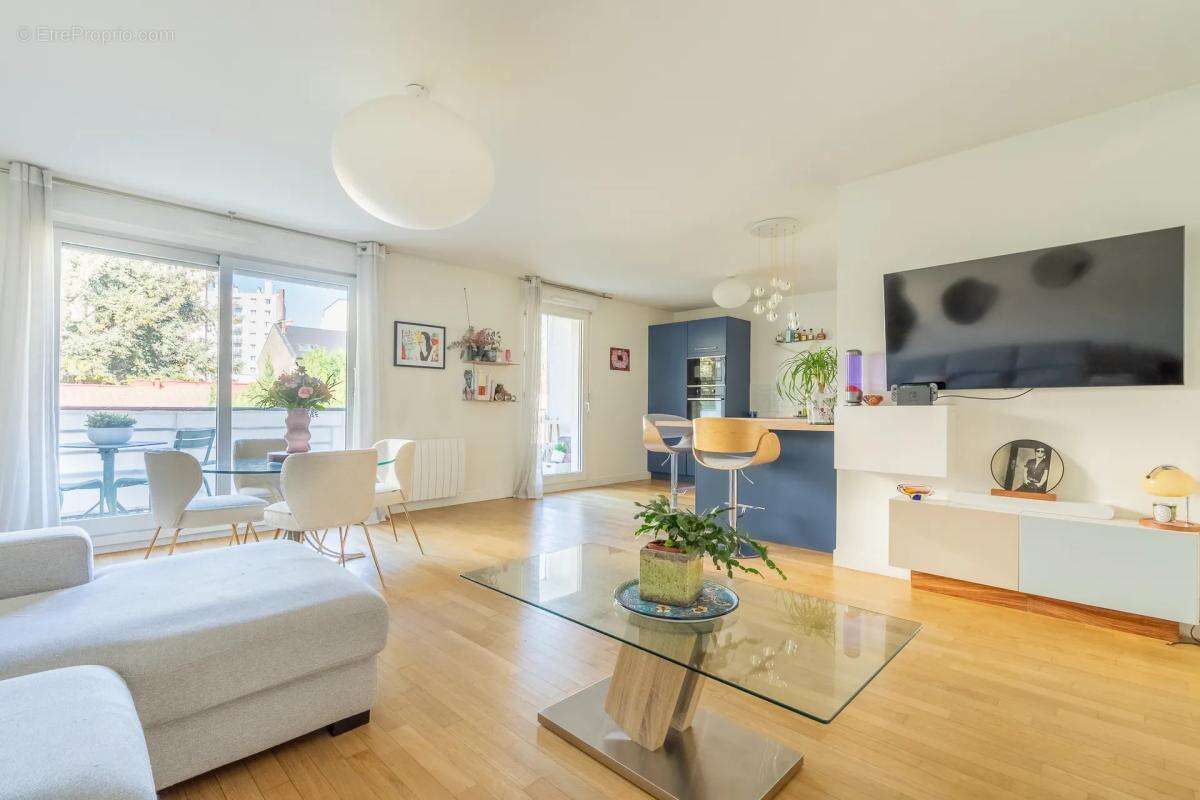 Appartement à NOGENT-SUR-MARNE