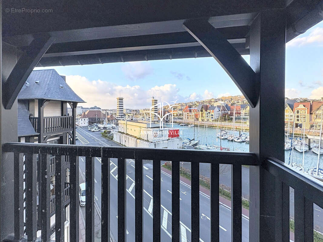 Appartement à DEAUVILLE