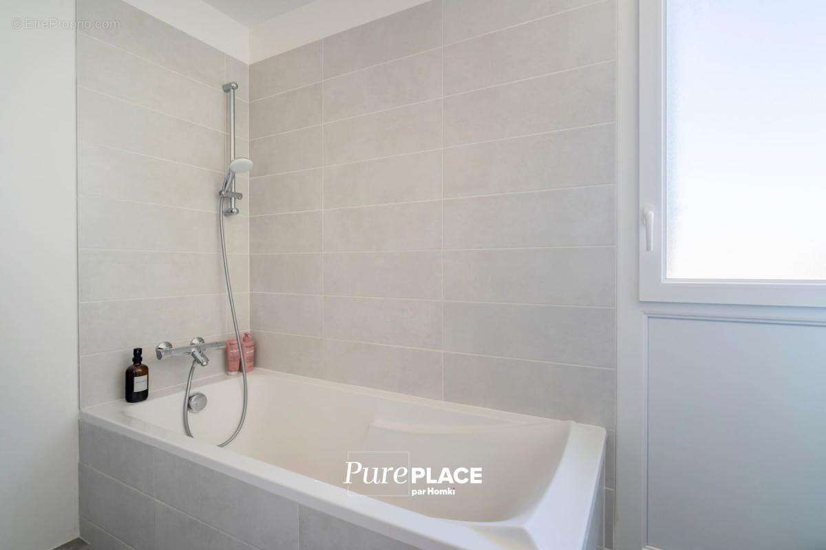Appartement à MARSEILLE-8E
