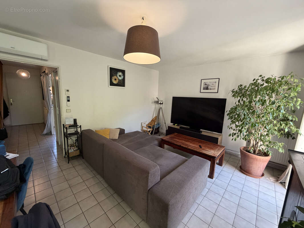 Maison familiale T5 avec jardin arboré   Bourg-en-Bresse - photo 2