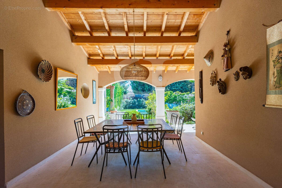 Maison à MAUSSANE-LES-ALPILLES