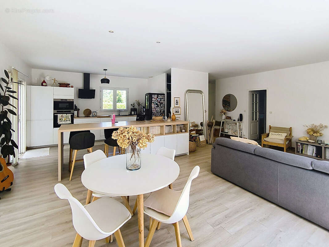 Maison Parempuyre  6 pièce(s) 125 m2 - photo 3