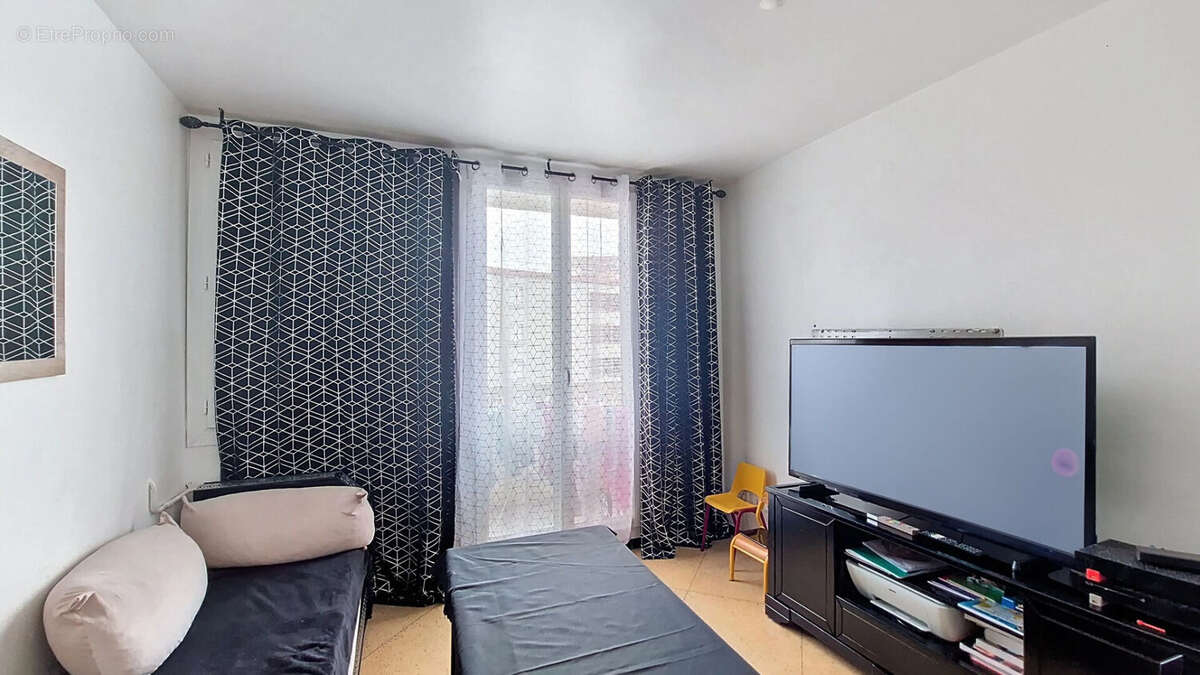 Appartement à MARSEILLE-13E