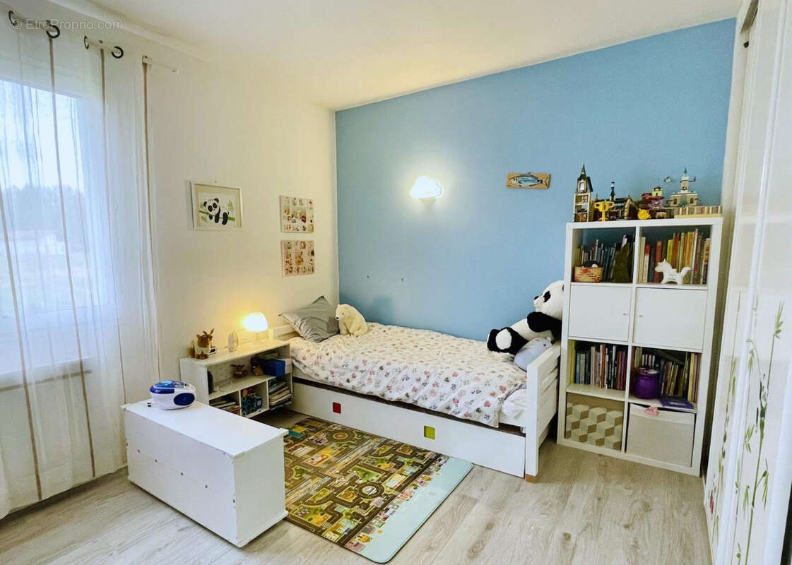 Appartement à VILLEFRANQUE