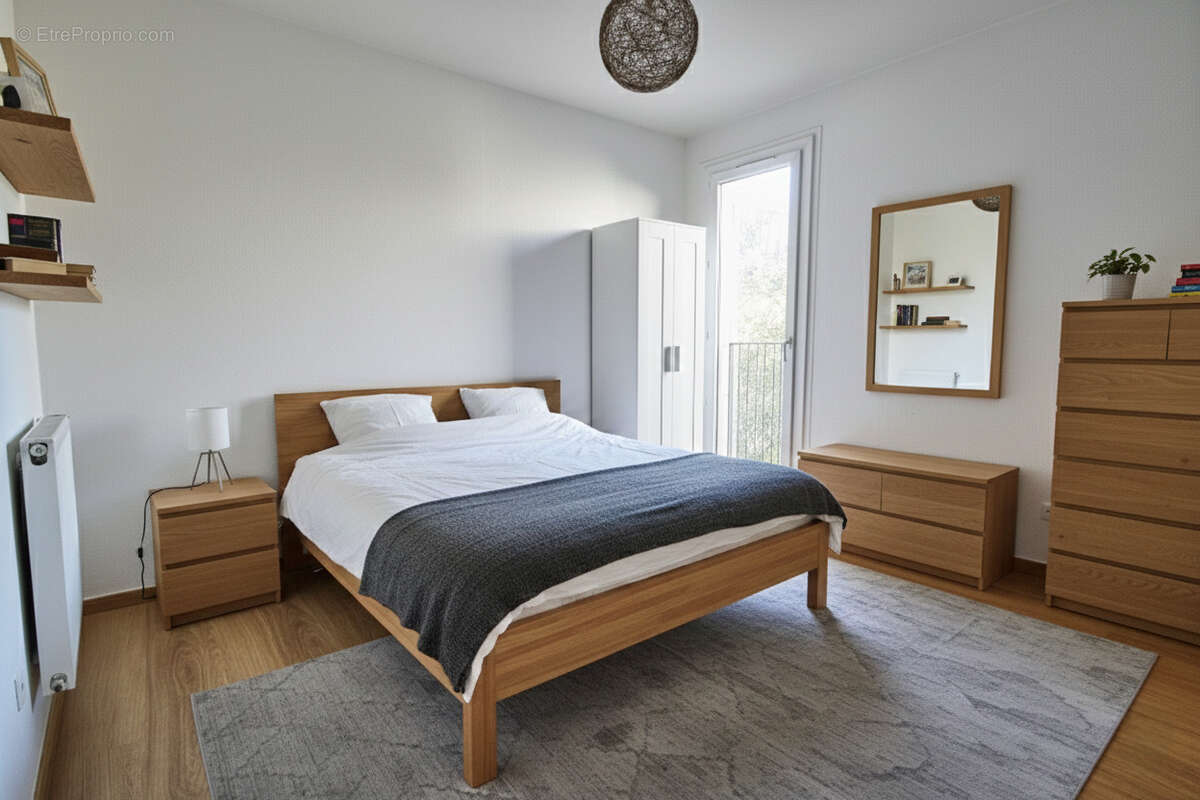Appartement à BORDEAUX