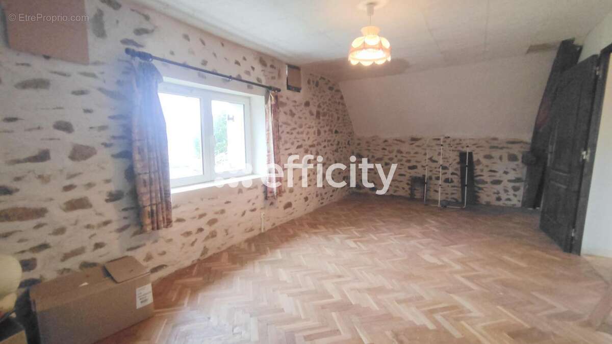 Maison 185 m² à Rilhac-Treignac  - photo 9
