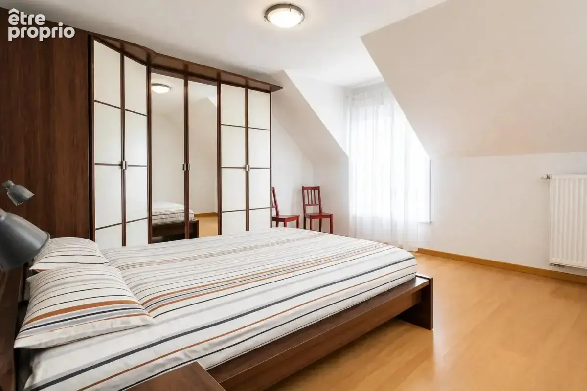 Maison de 5 pièces de 112 m² à Yutz - photo 4