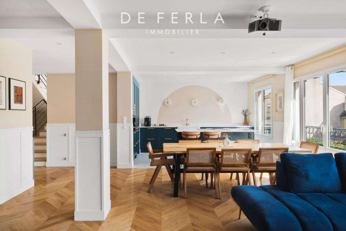 Maison à COLOMBES
