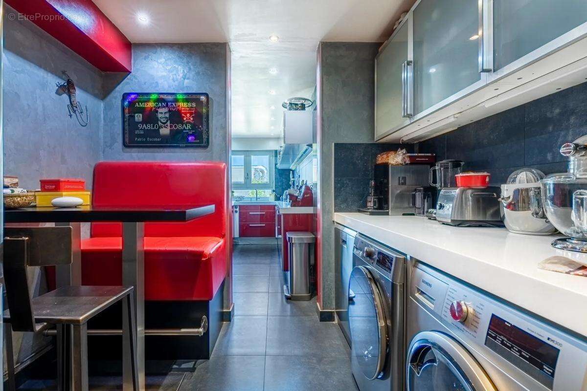 Appartement à CLICHY