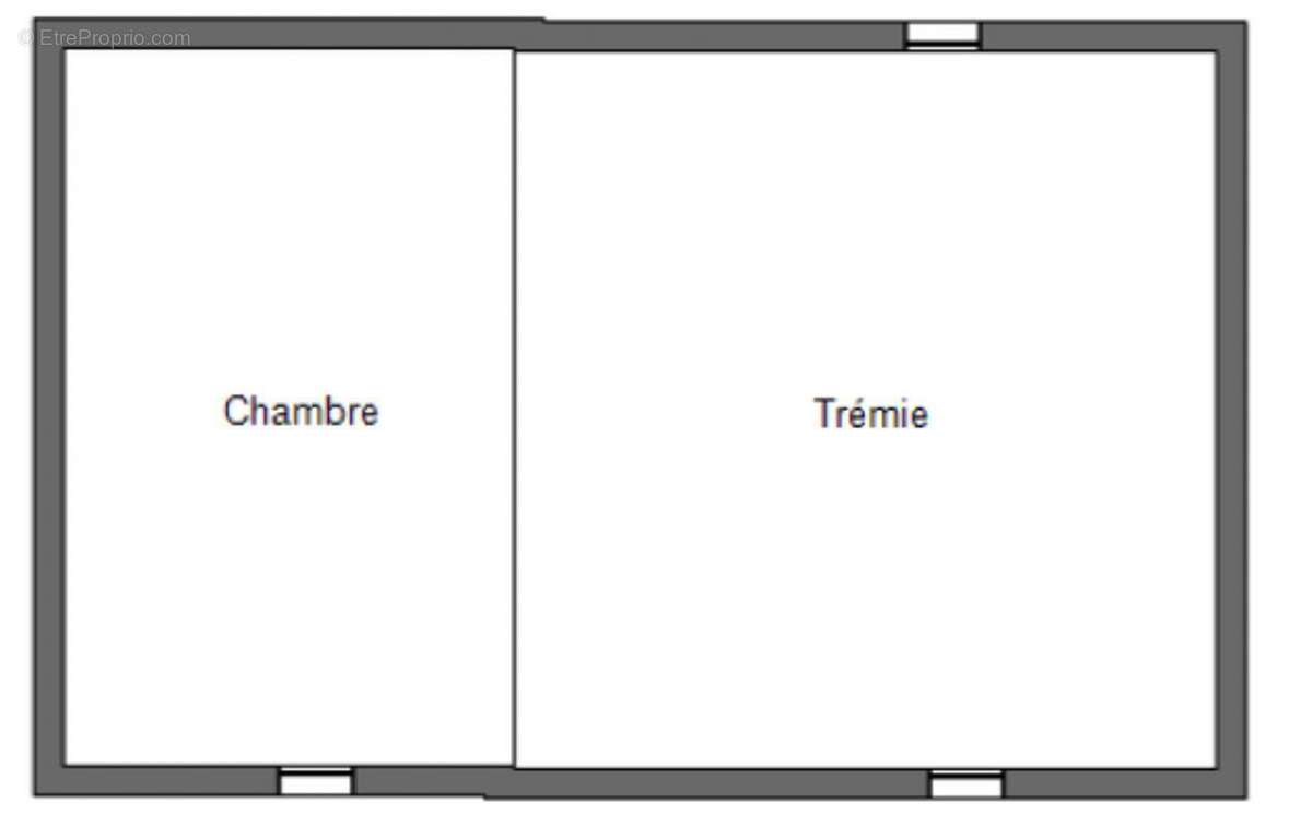 Maison à CHATEAUNEUF-DU-FAOU
