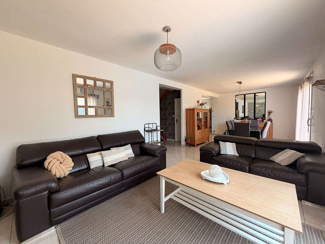 A vendre - Maison contemporaine Mespaul - photo 2
