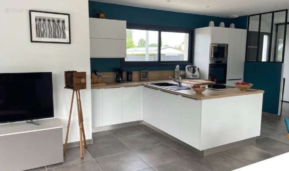 Terrain à AIGREFEUILLE-D'AUNIS