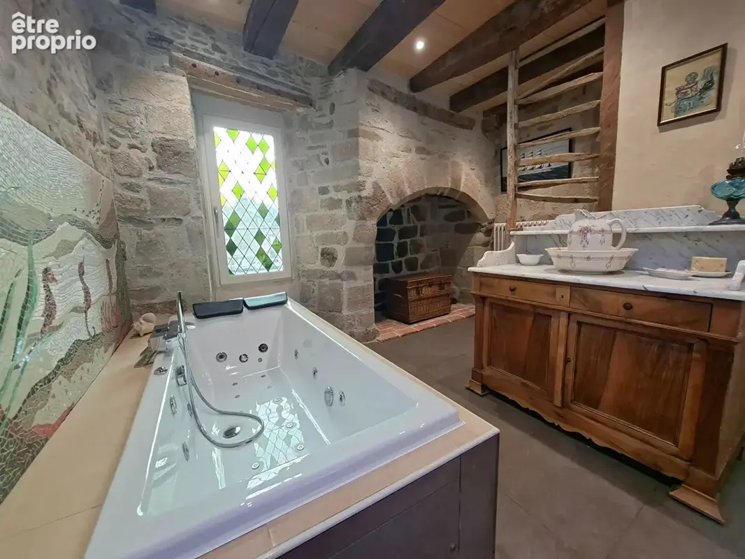 Appartement de haut standing au coeur de Beaulieu avec garage et cave - photo 8