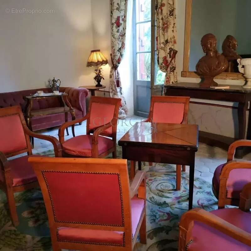 Maison à BEAUCAIRE