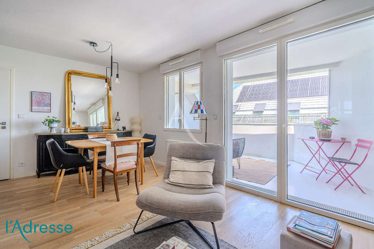 BORDEAUX BASTIDE - Appartement 3 pièces avec loggia et parking - photo 2