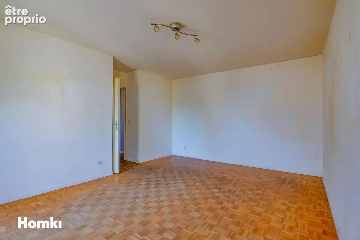 Lyon 3ᵉ – T2 de 48,37 m² avec balcon, garage et cave - Avenue Felix Faure - photo 5