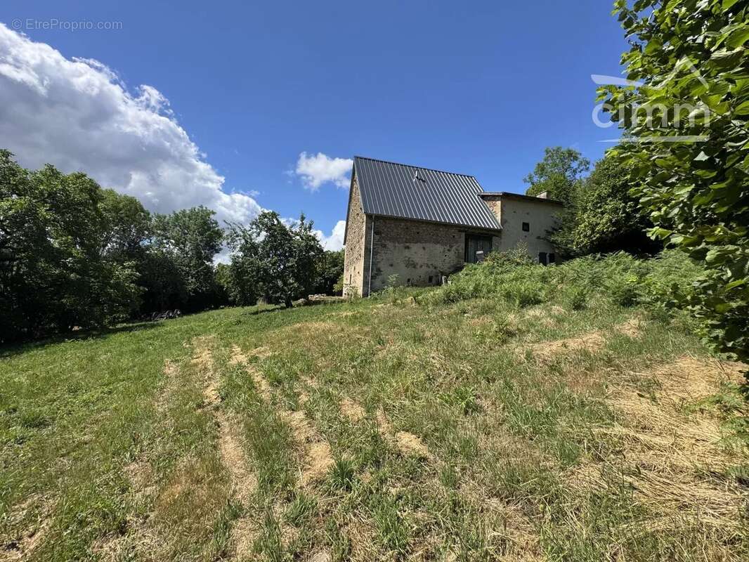 Ancienne chaumière avec dépendance - photo 52