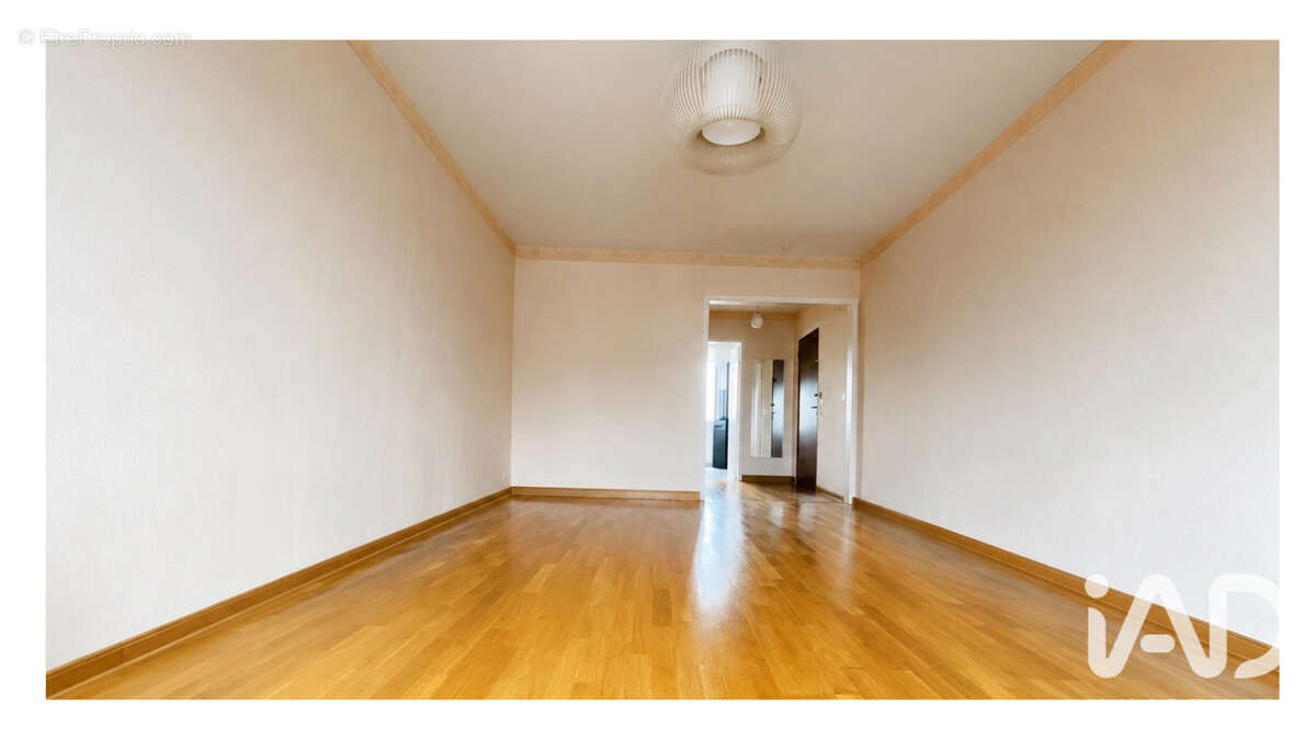 Photo 2 - Appartement à REIMS