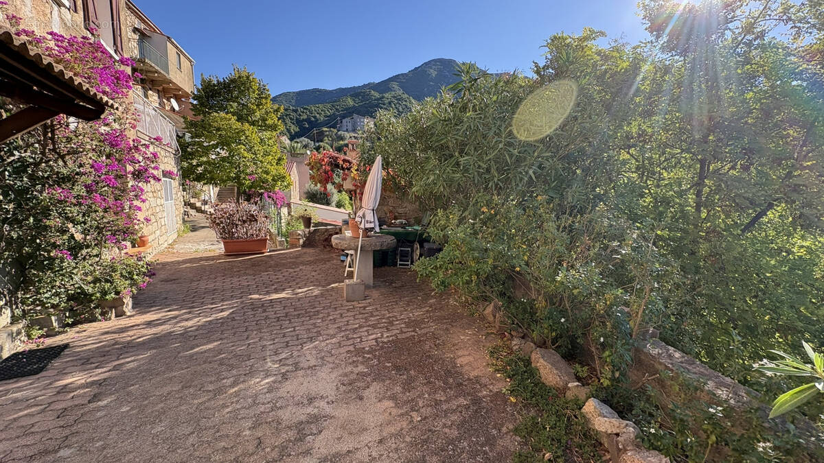 Appartement à SARI-D'ORCINO