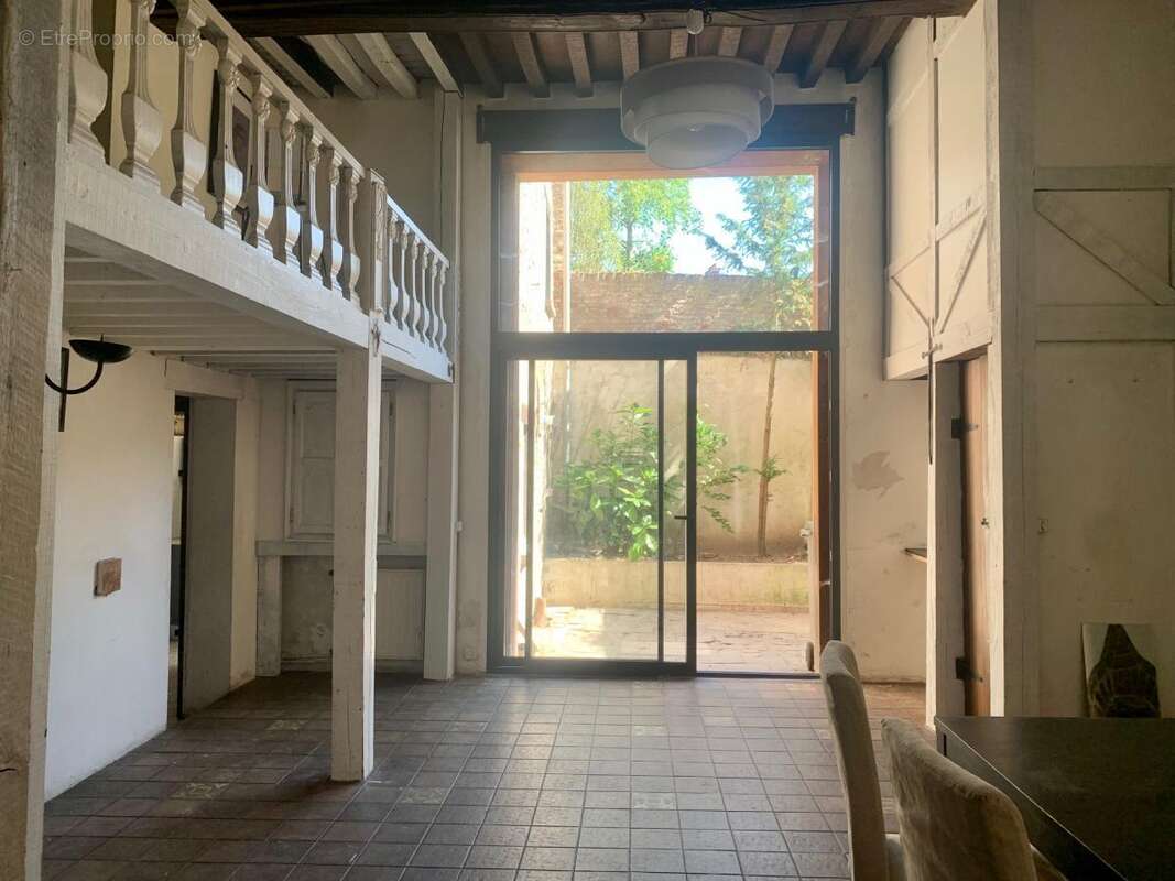 Maison 224 m² à Cambrai  - photo 3