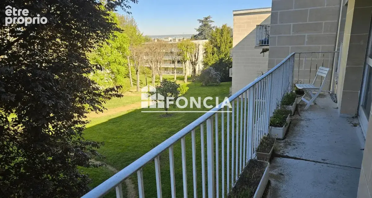 Appartement 6 pièces 113 m² à vendre à Chambourcy (78240) - photo 3