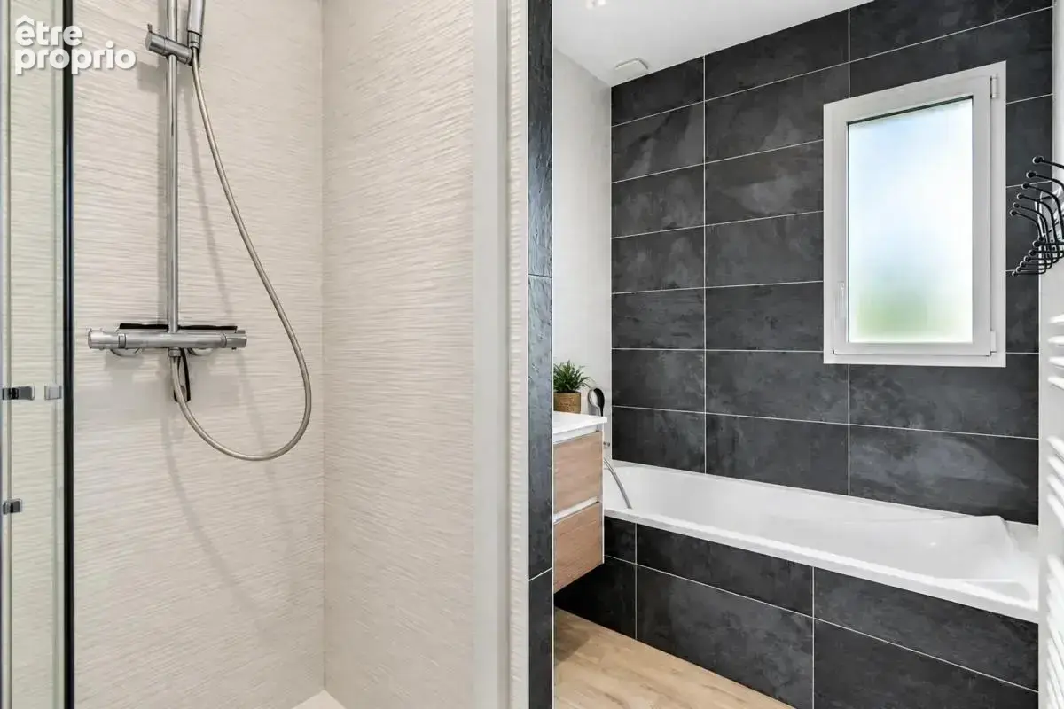 Maison de 10 pièces de 220 m² à Causse-de-la-Selle - photo 19