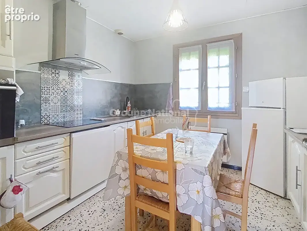 Maison familiale , 5 pièces avec terrain à BOLLENE 84500. - photo 4