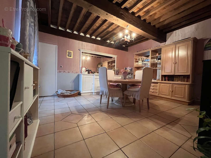 Maison à LAGUIAN-MAZOUS