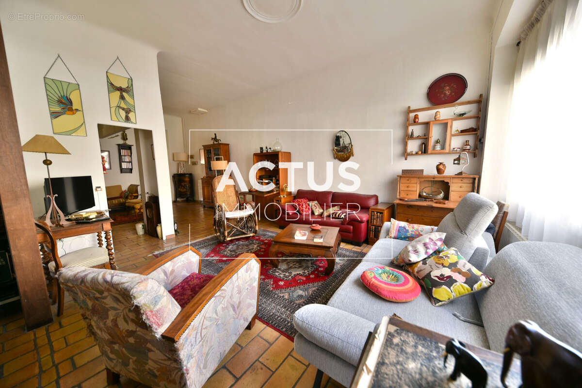 Maison à SALON-DE-PROVENCE