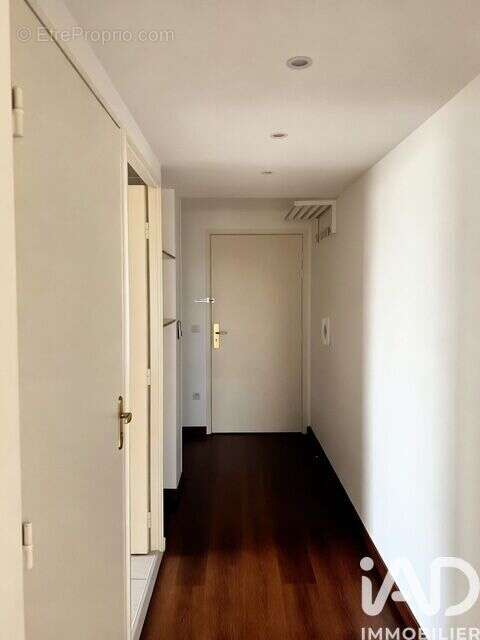 Photo 4 - Appartement à SAINT-DENIS