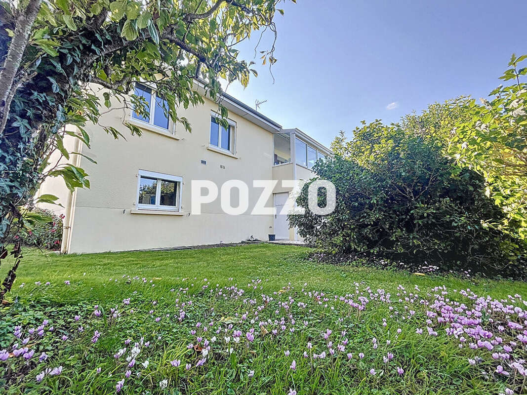 Maison à SAINT-PAIR-SUR-MER