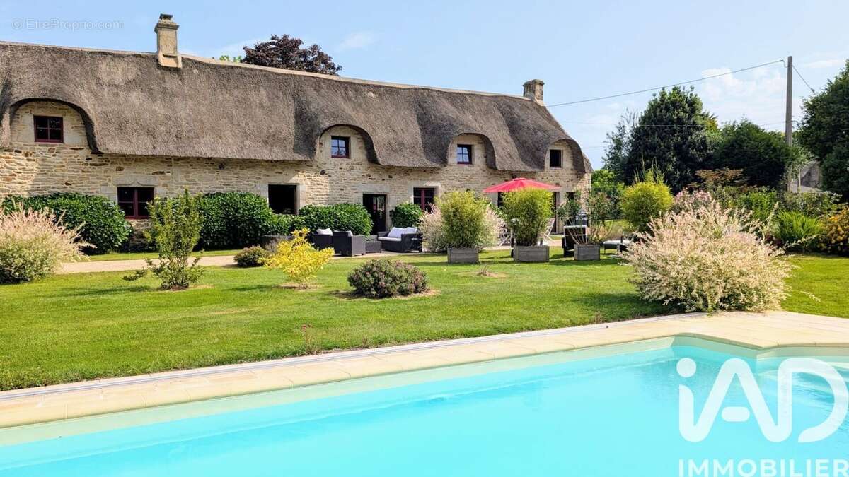 Photo 2 - Maison à LOCQUELTAS