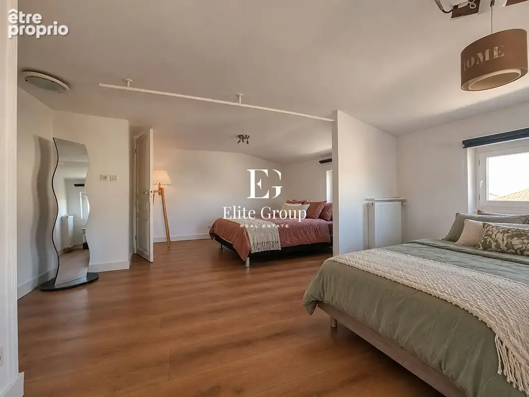 A VENDRE Maison de ville Cognac rue piétonne 3 pièces 81 m² - photo 11