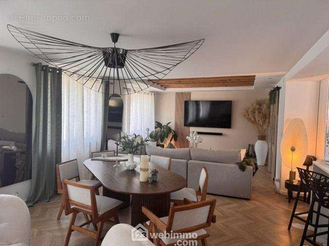 Maison à THIESCOURT