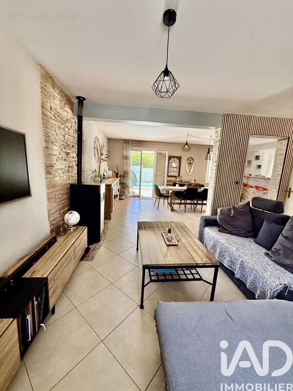 Photo 8 - Maison à LE CANNET-DES-MAURES