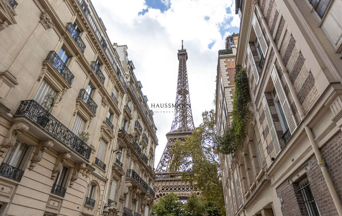 Appartement à PARIS-7E