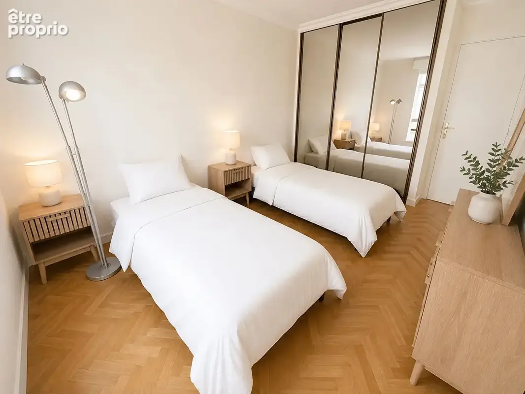Gambetta - Appartement 3 pièces de 74,42m2 avec balcon de 12 m2 vue sur cour et jardin ! - photo 10