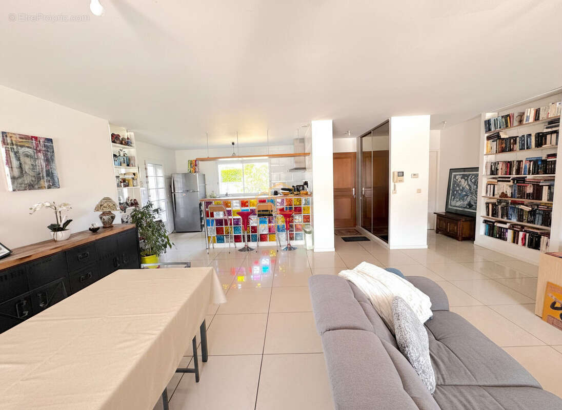 Maison T5 avec garage et piscine à vendre à Audenge - photo 6