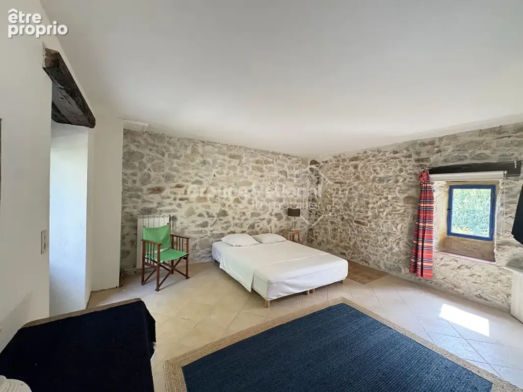 Maison en pierre Lussan, 125 m2 avec piscine - photo 7