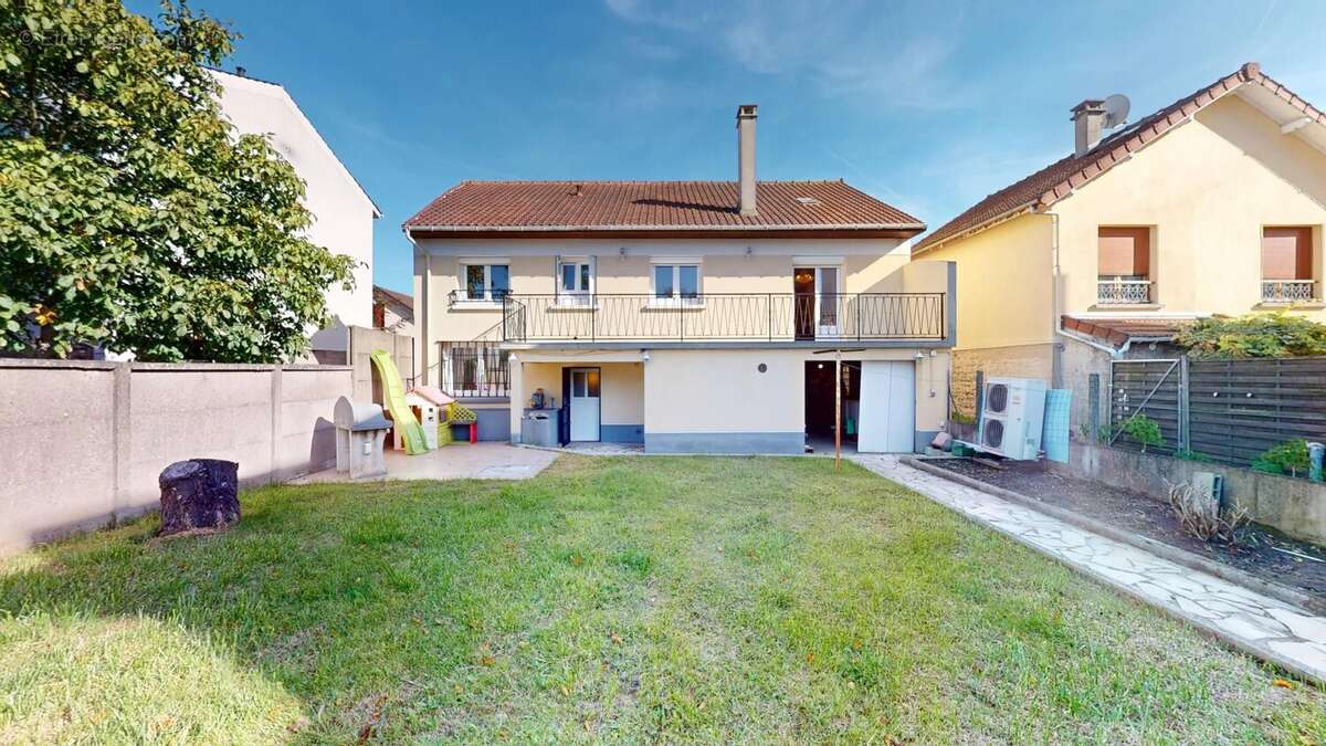 Maison à MONTFERMEIL