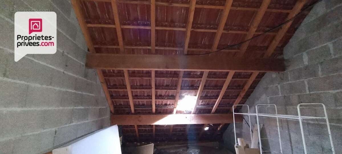 Maison 185 m2 et bâtiment annexe - photo 16